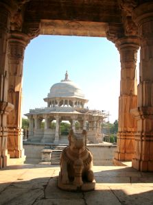 One of the bigger cenotaphs 